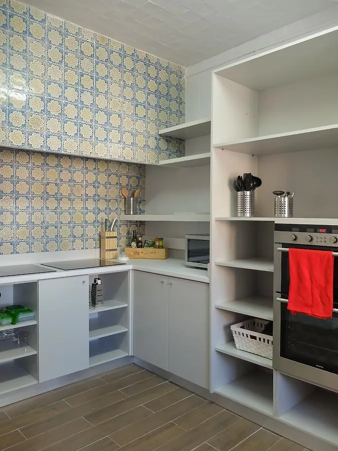 Back To Lisbon Hostel