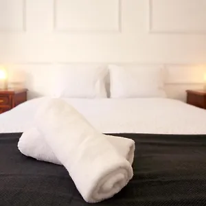 Travellers House - Auberge de jeunesse